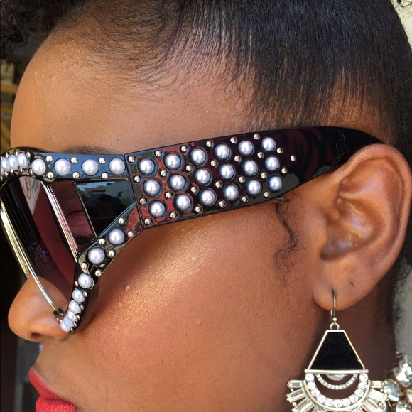 Madonna Shades - Picture 5 of 7